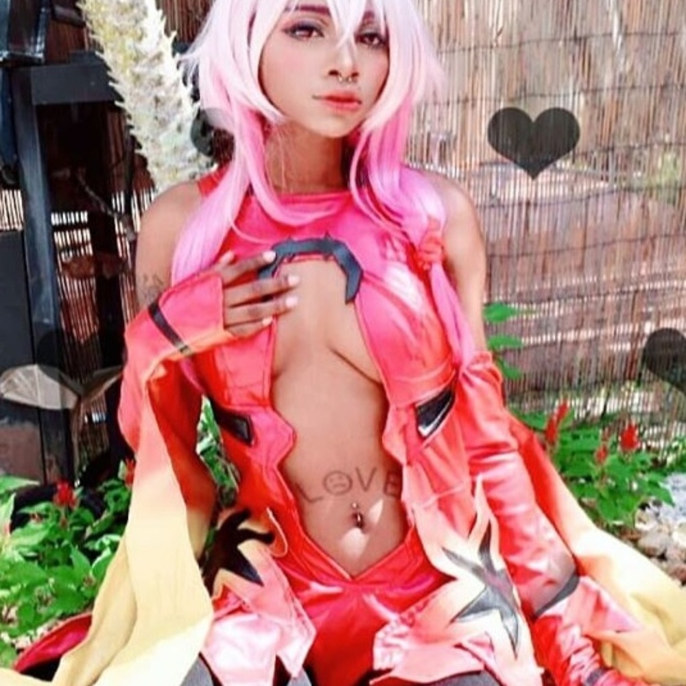 Inori Cosplay + Wig